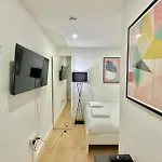 Studio Next To King Cross D